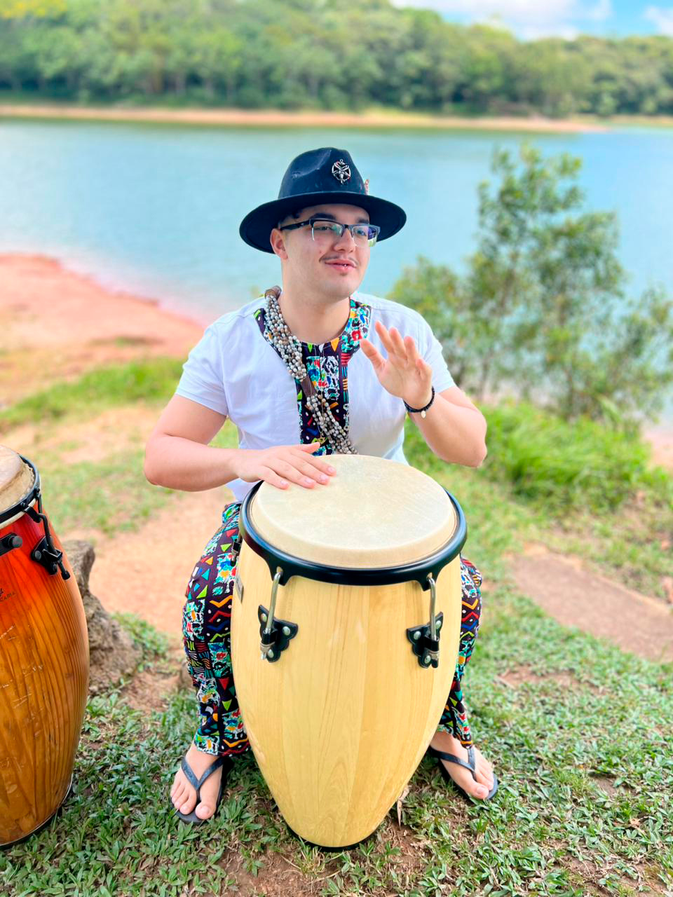 Leonardo — Batucaria